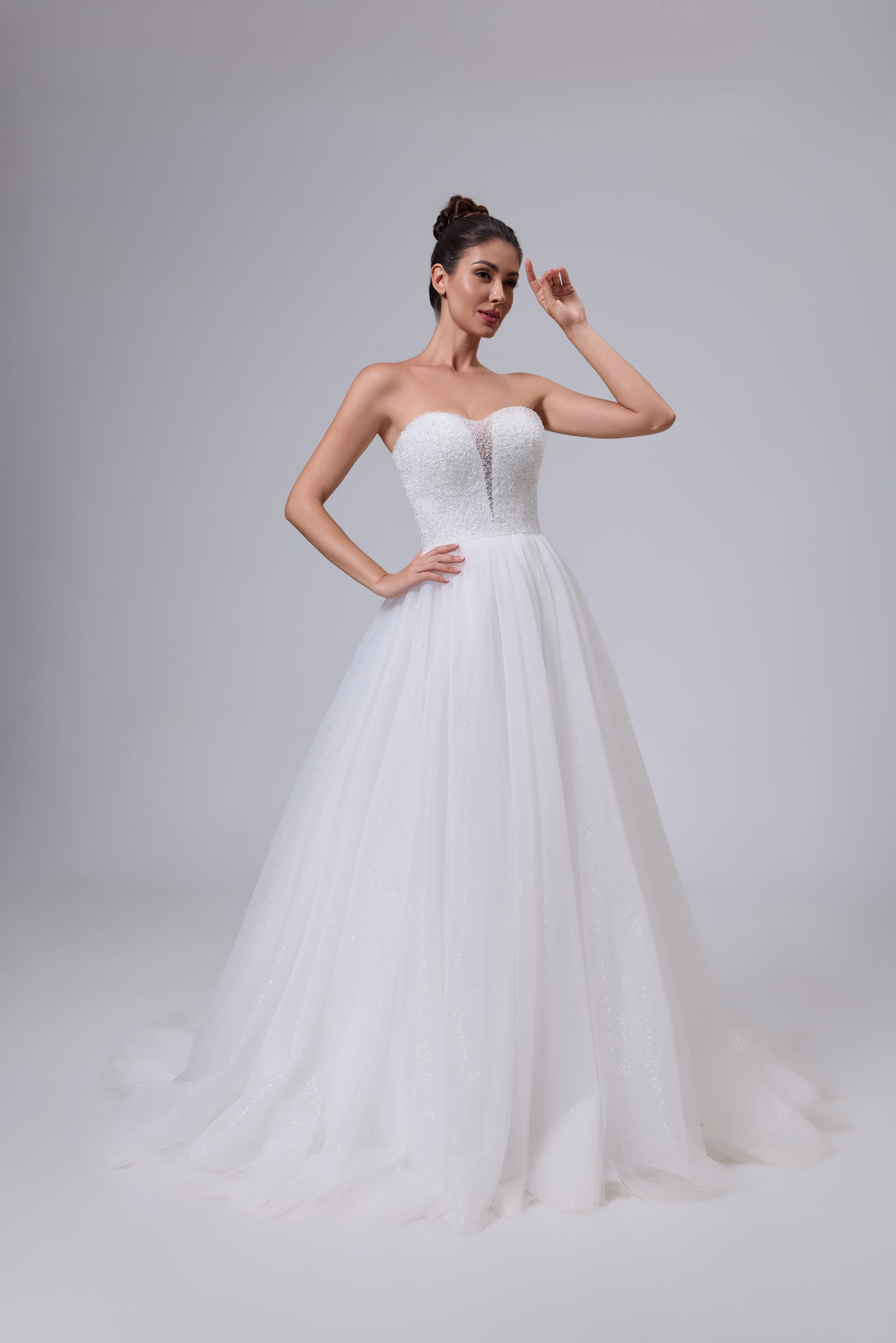 WEDDING DRESS LVB2530