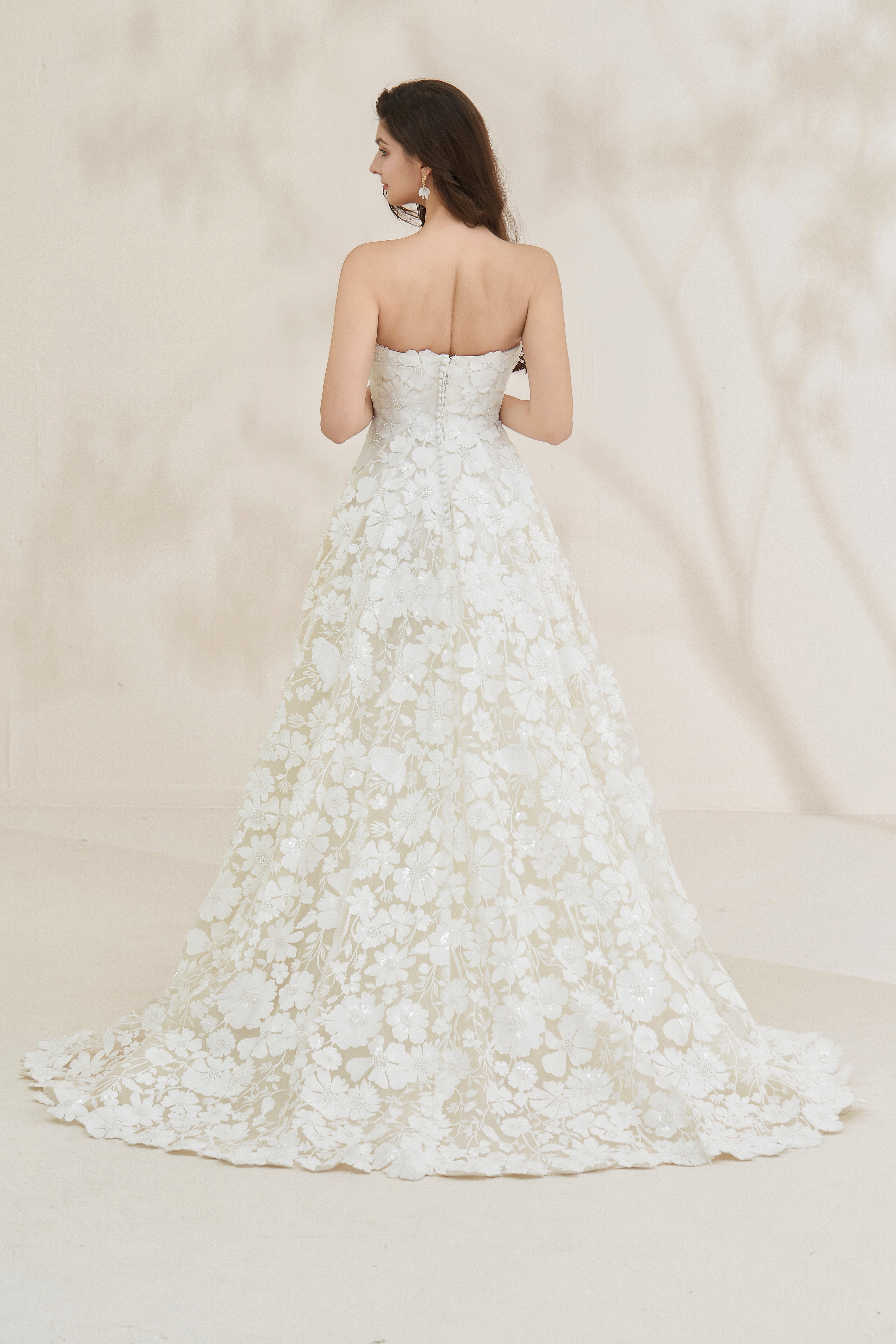 Floral Lace Wedding gown LVB2616