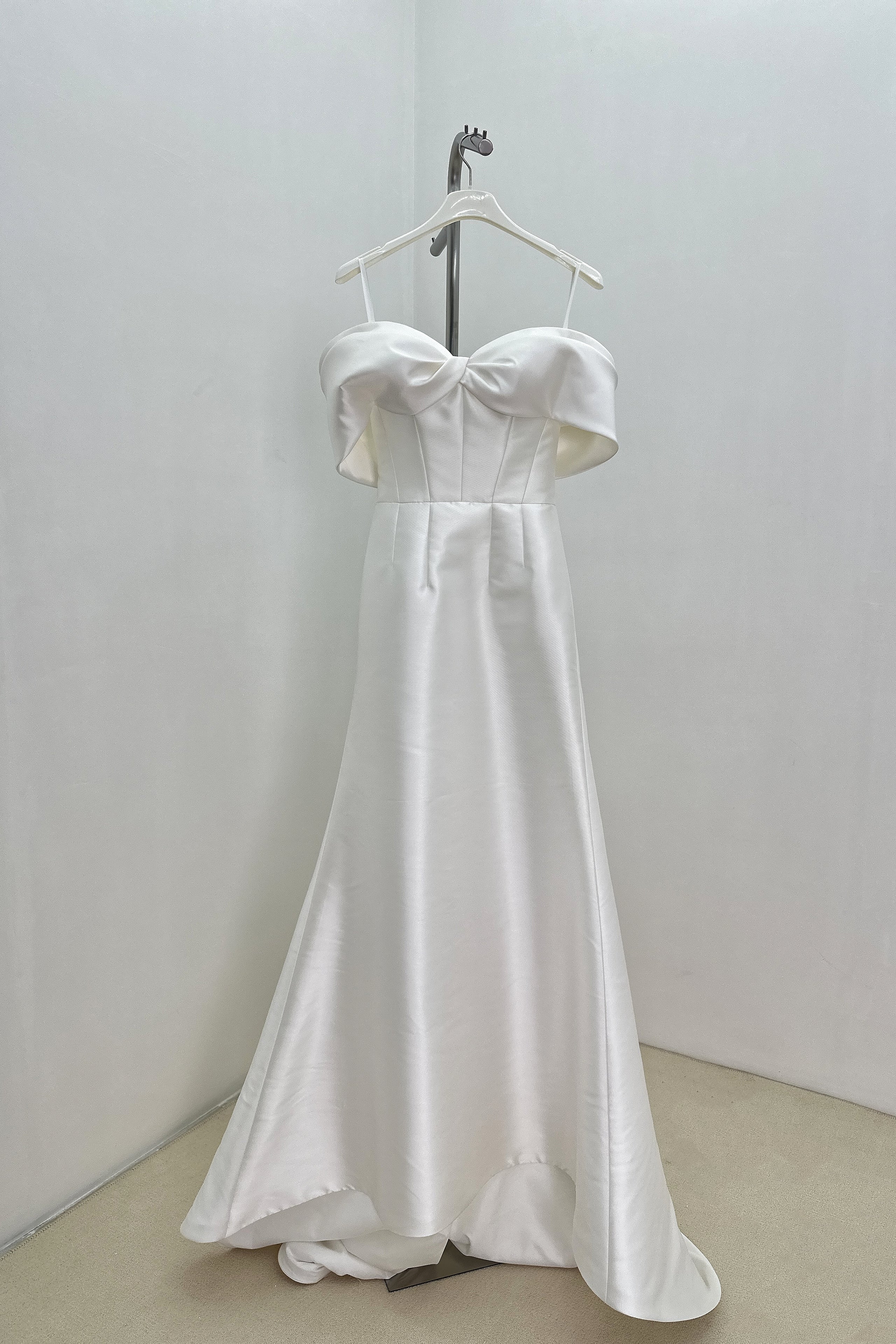 satin wedding dress lvb 2528