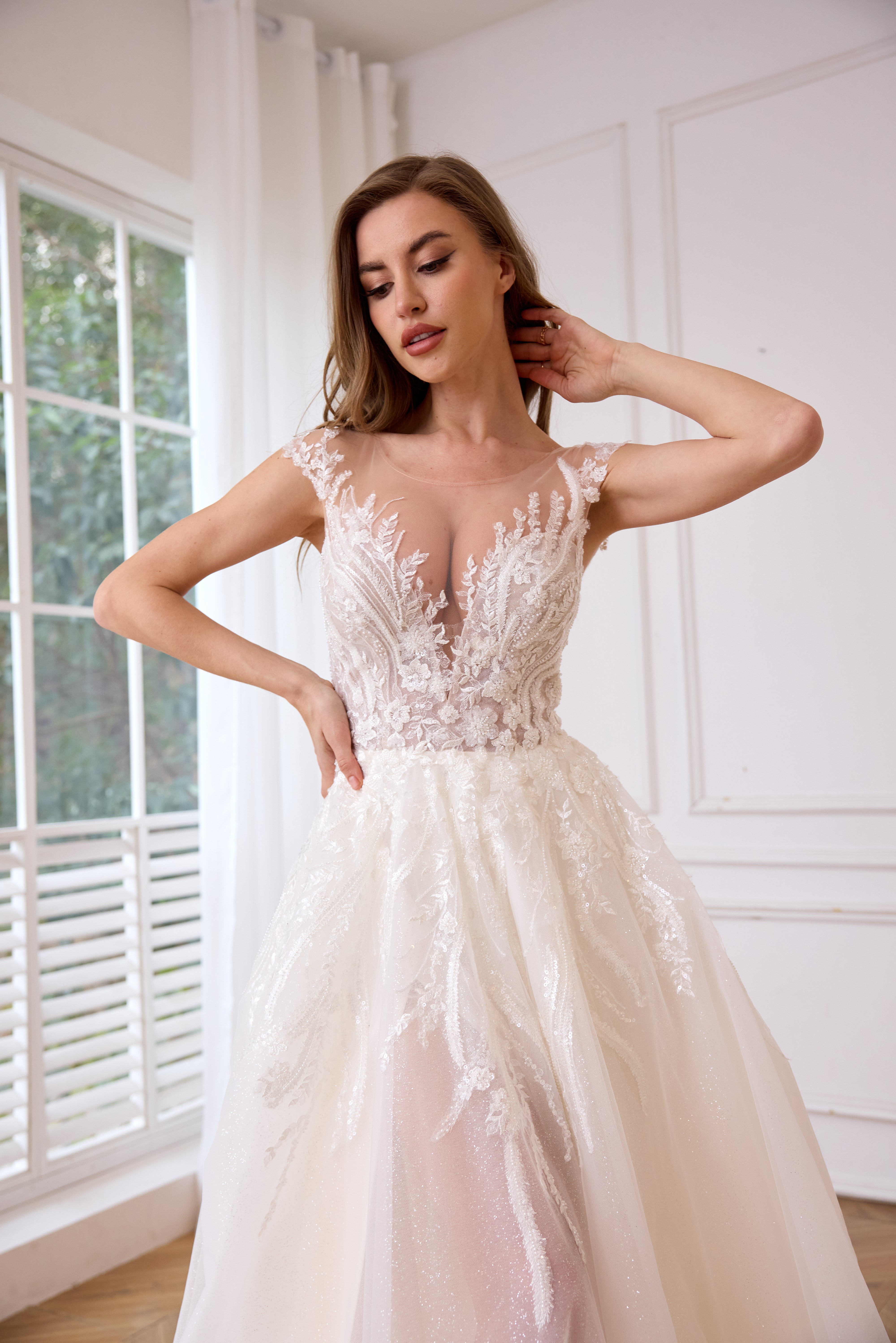 Floral cottagecore sexy wedding dress with a thigh-high slit LVB2621