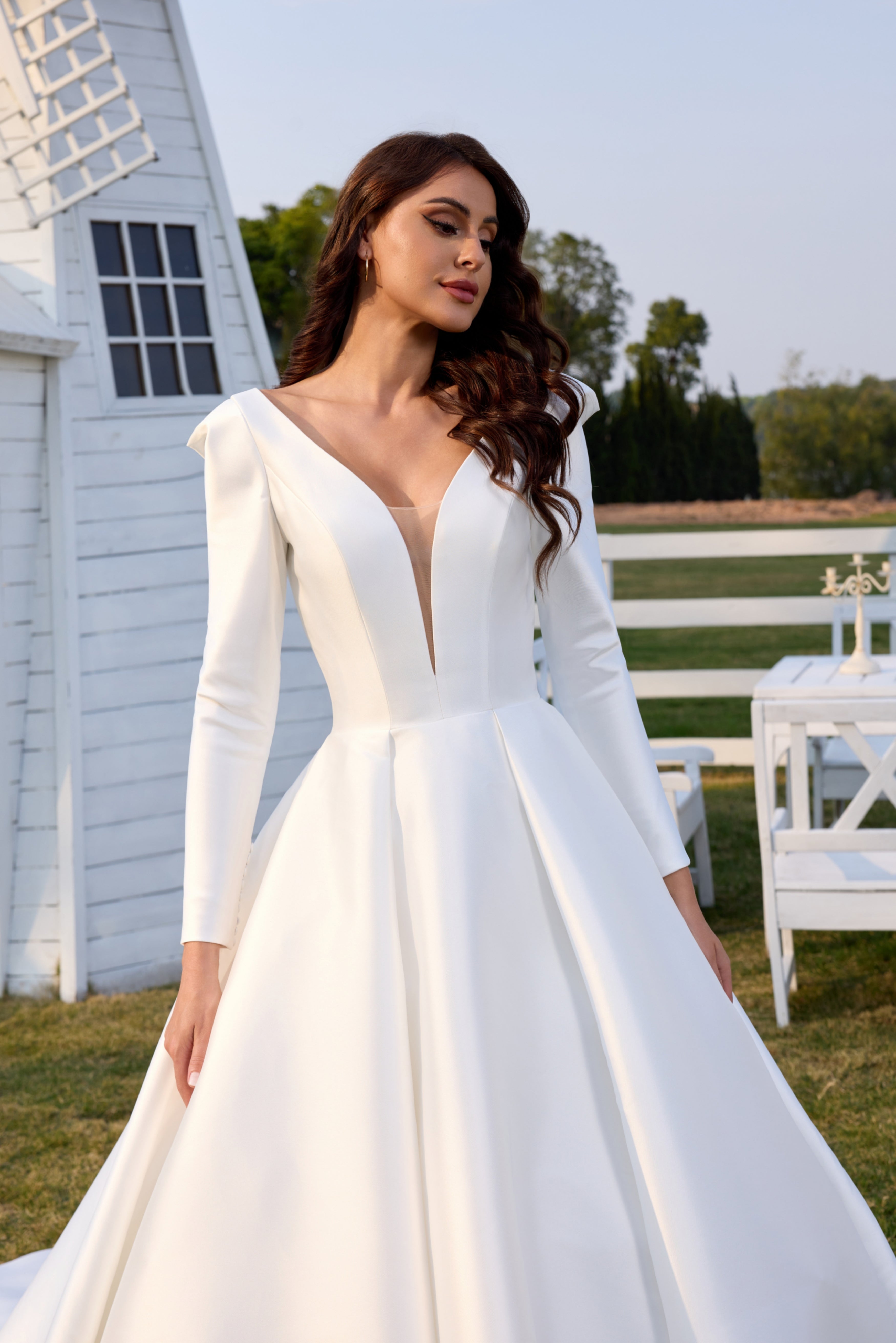 Modest  Elegant Long Sleeves Handmade Wedding Dress and open back LVB2535