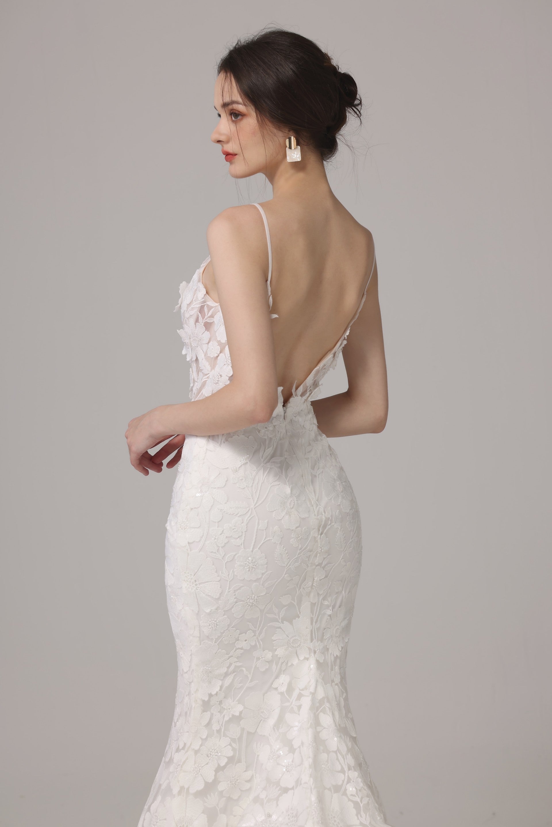 Sexy Backless Floral Lace Wedding Dress LVB2628