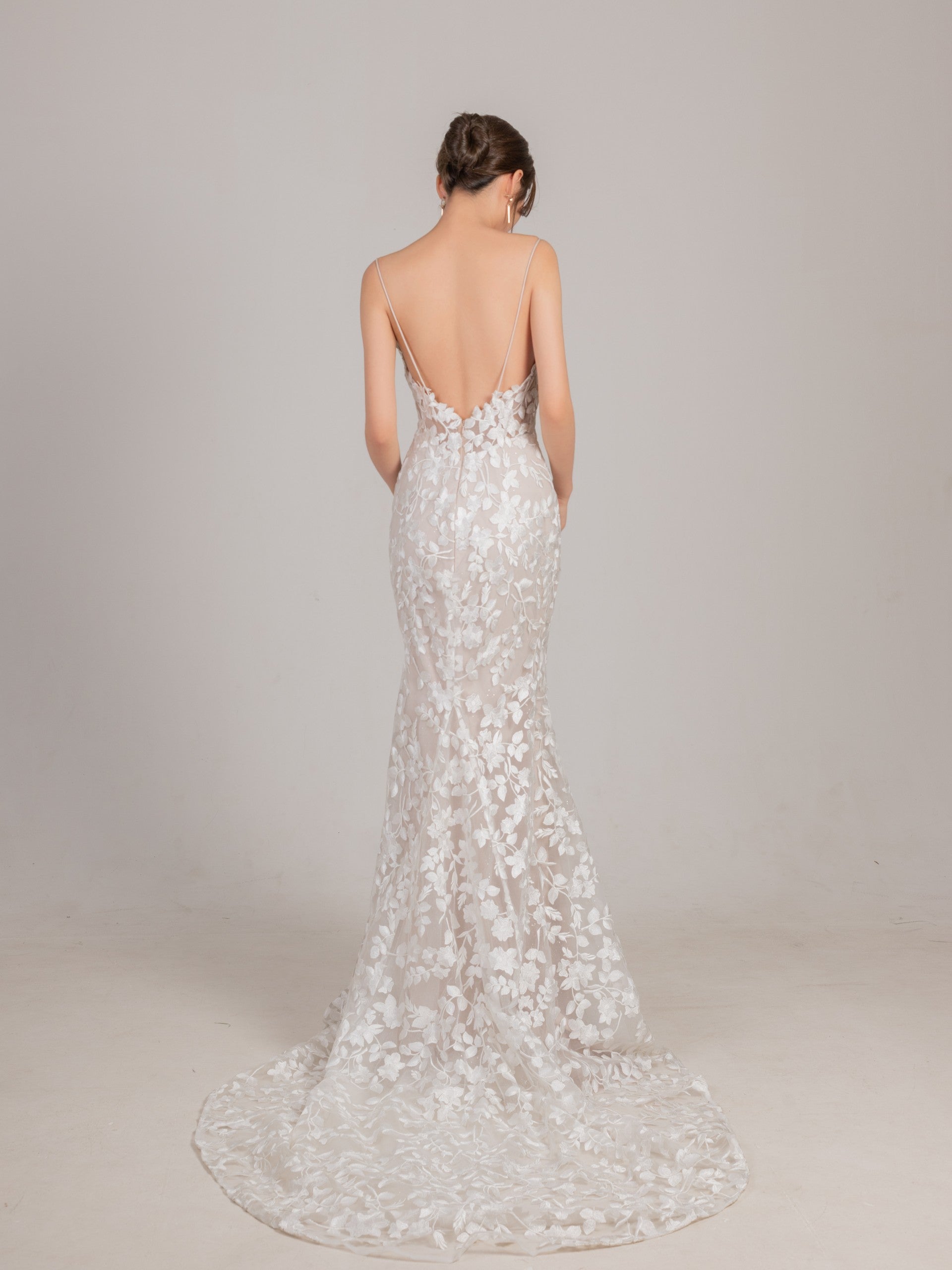 Sexy backless floral lace mermaid wedding dress LVB2604