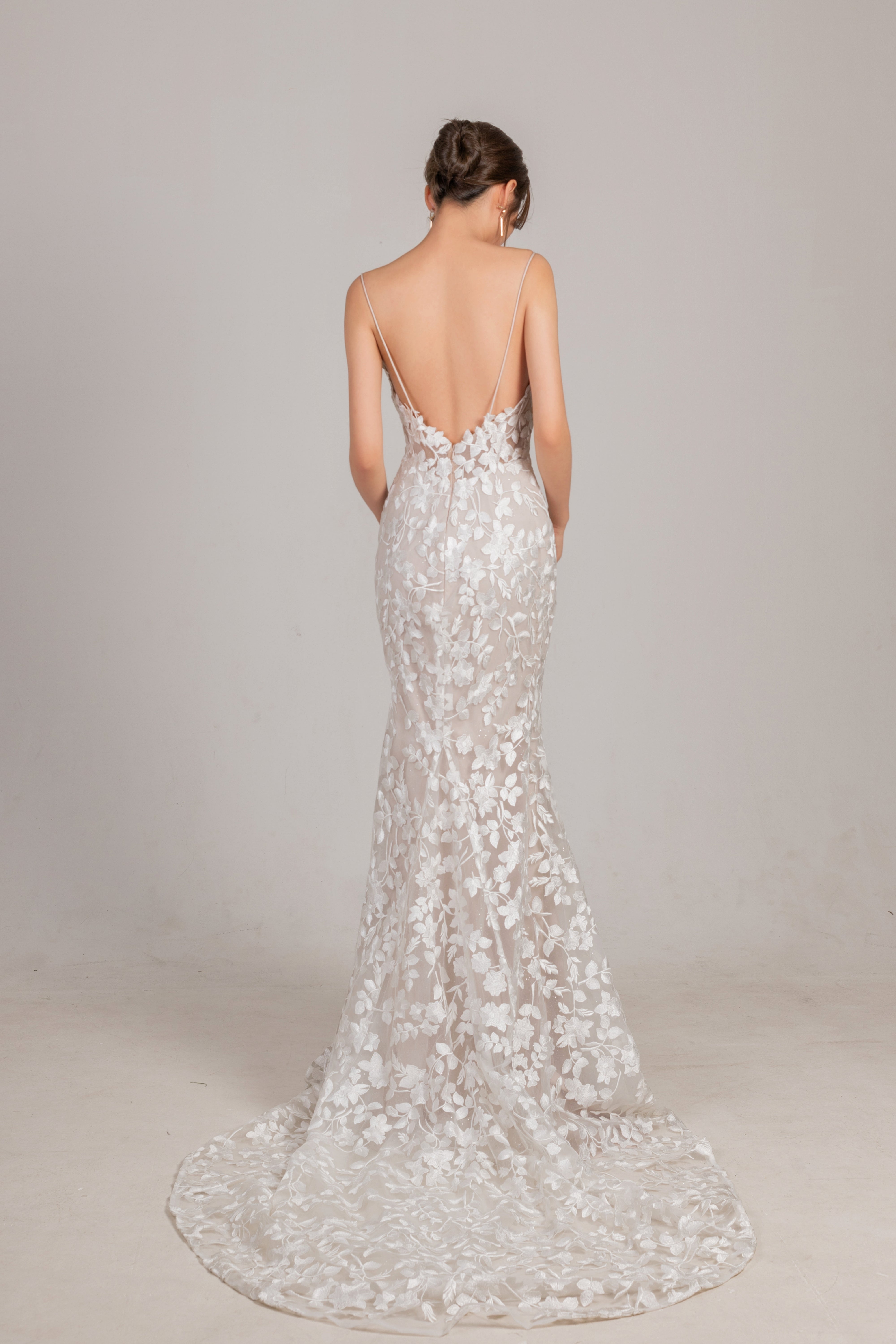 Sexy backless floral lace mermaid wedding dress LVB2604